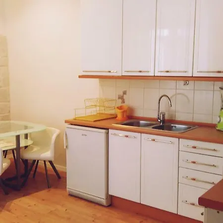 Augustus App Apartman