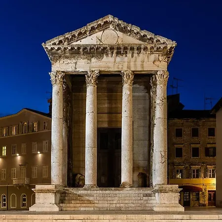 Augustus App Pula